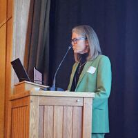 Arna-Ir-Gunnarsdottir-verkefnastjori-farsaeldarrads-Sudurlands-kynnir-verkefni-og-hlutverk-radsins